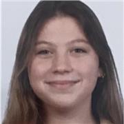 Chica universitaria se ofrece para dar apoyo escolar a niños de primaria y ESO. (Solo en el ámbito de ciencias sociales)